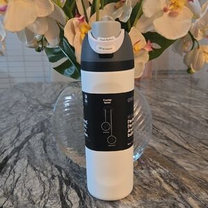 OWORKS White & Gray Insulated Water Bottle - FreeSip Spout